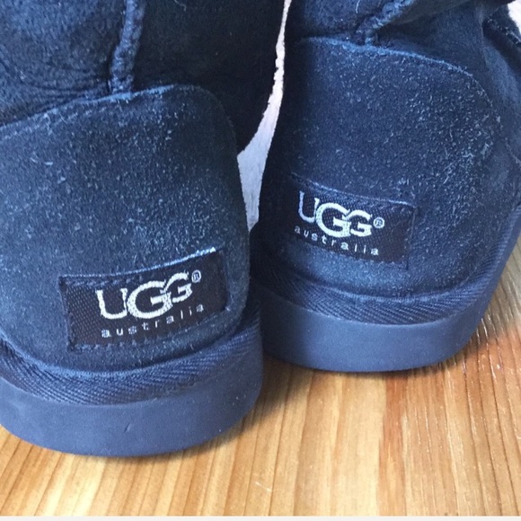Ugg black boot - Picture 3 of 6